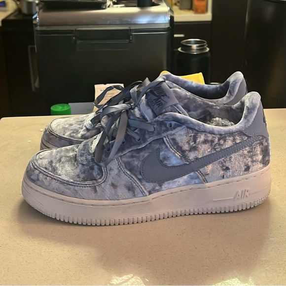 Nike Air Force - Picture 5 of 7